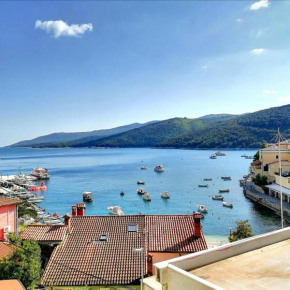 Studio Apartment Michelle - Intermezzo with sea view